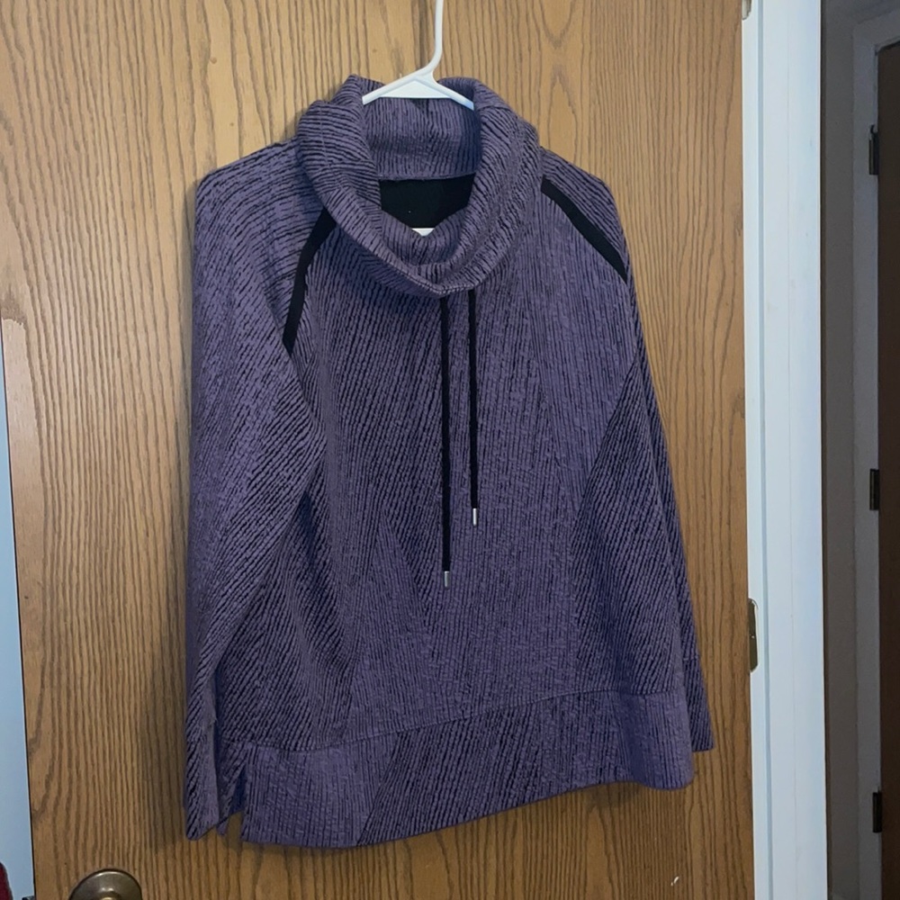 Purple oval neck hoodie 💜